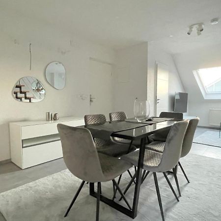 F10 Apartments Ulm Bagian luar foto