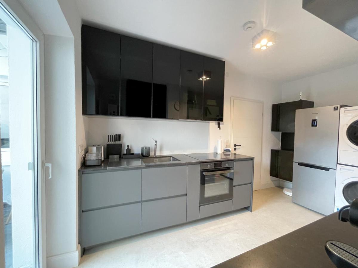 F10 Apartments Ulm Bagian luar foto