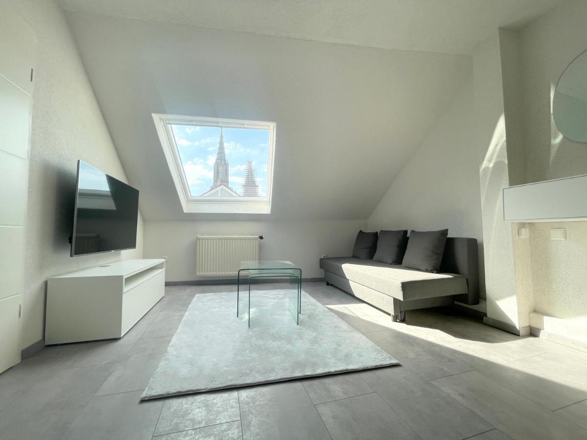 F10 Apartments Ulm Bagian luar foto